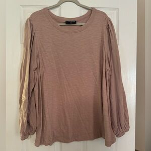 Lane Bryant t-shirt with dressy sleeve Size 18/20